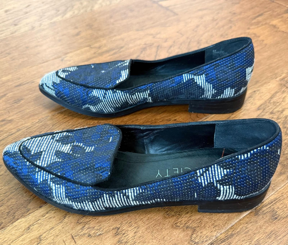 Sole Society Winslow Navy Blue Black Floral Jacquard Slip On Shoes Size 8.5